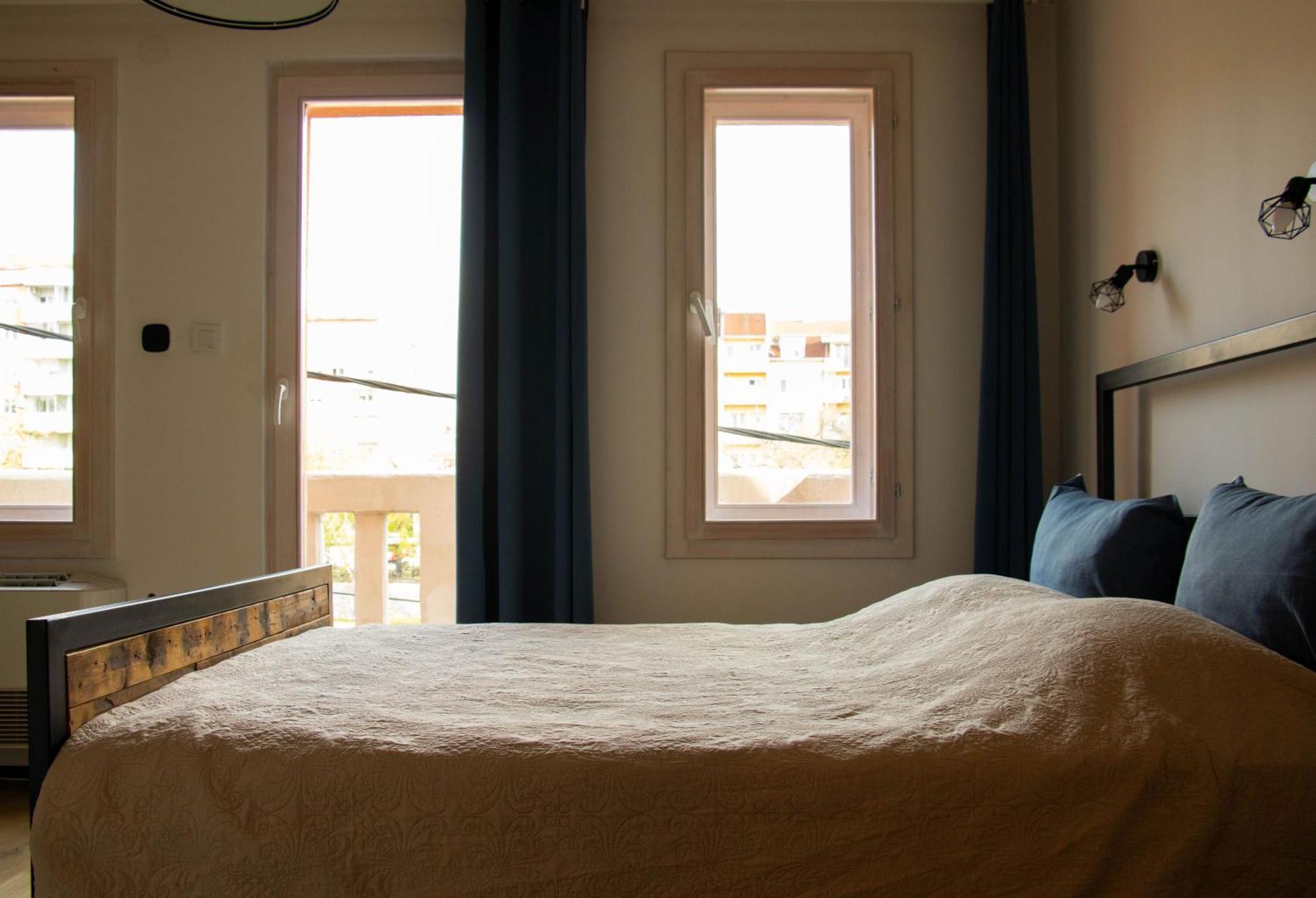 Apartment By The River Ni Exterior foto
